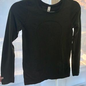 Green Lululemon Long sleeve PRICE IS FIRM